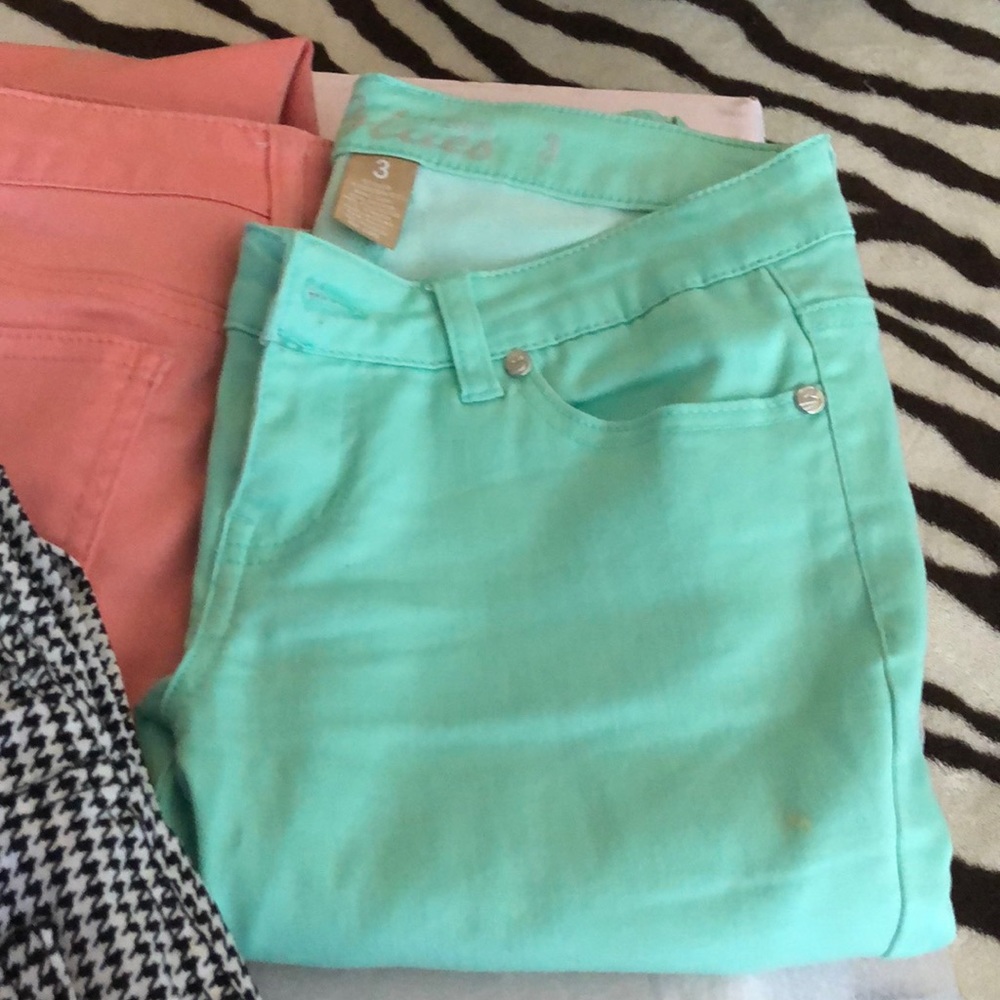 Pants - Picture 2 of 3